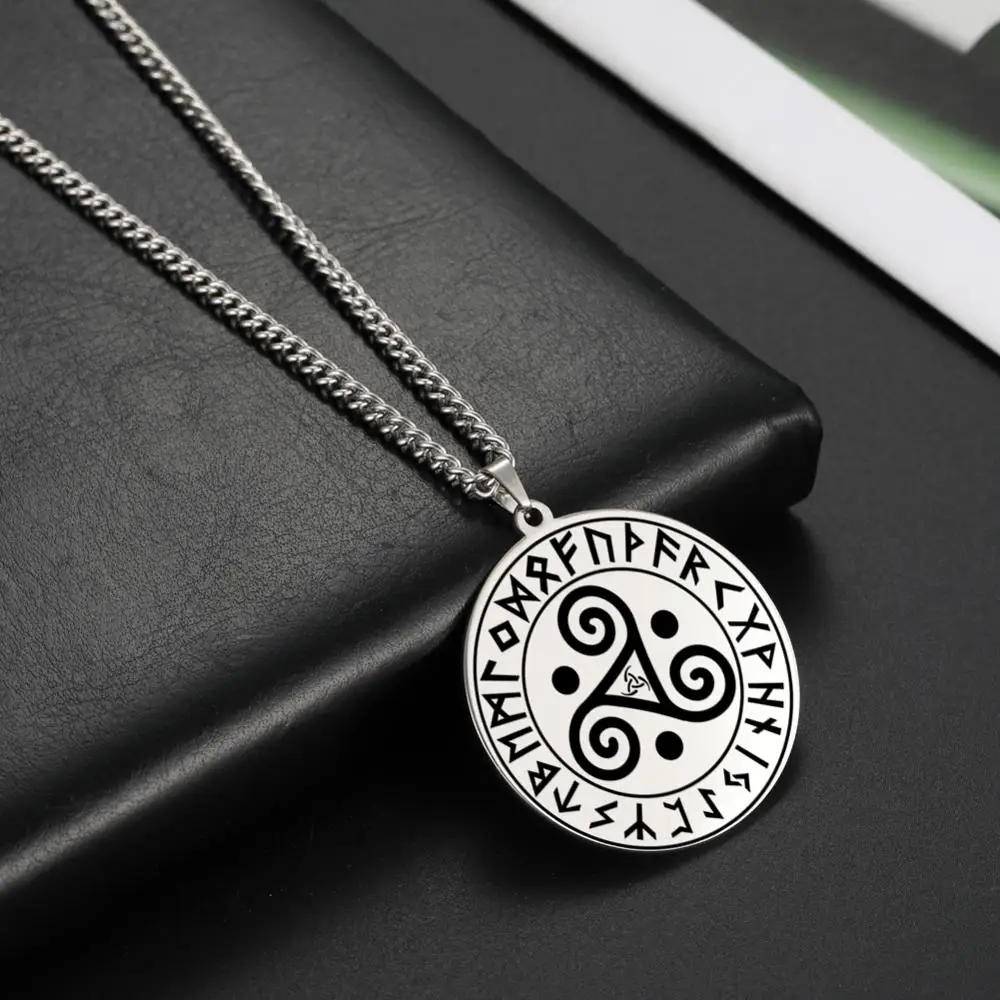 LIKGREAT Wicca Necklace Men Triskele Triple Spiral Symbol Occult Pagan Talisman Amulet Stainless Steel Witchcraft Jewelry