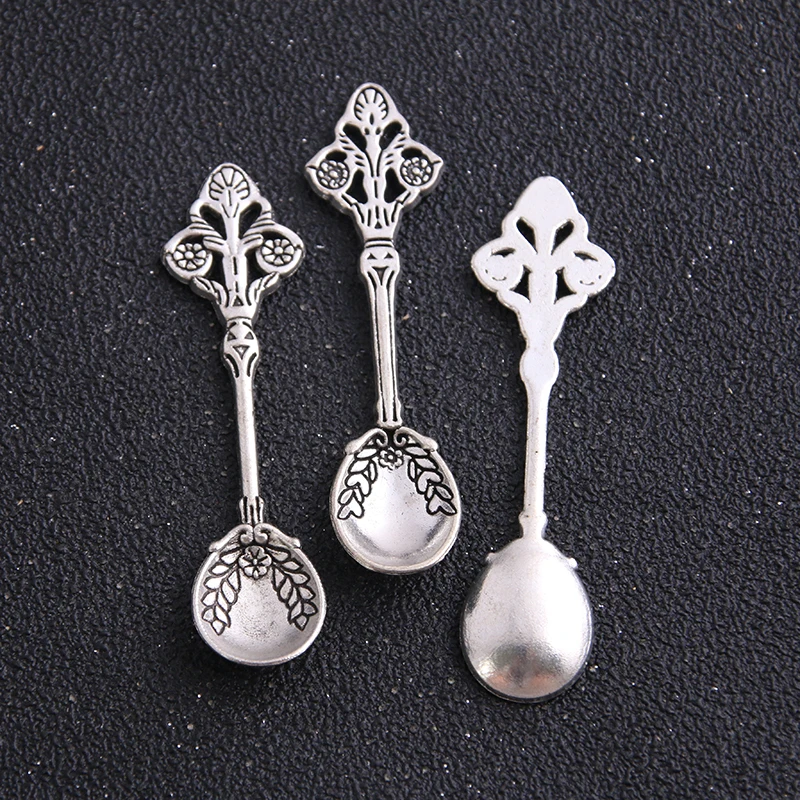 4Pcs 14*59mm two color Spoon Charm DIY Jewelry Making Spoon Pendant Necklace Jewelry Making Accessories