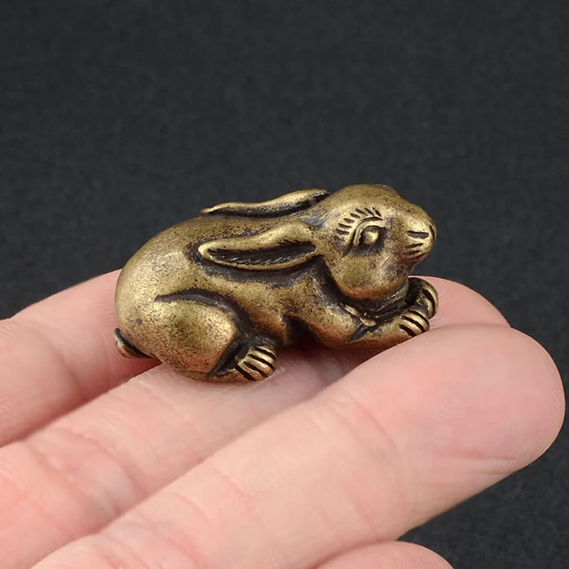 Antique Copper Zodiac Lucky Rabbit Statue Ornaments Vintage Solid Brass Cute Animal Miniatures Figurines Tea Pet Desk Decoration