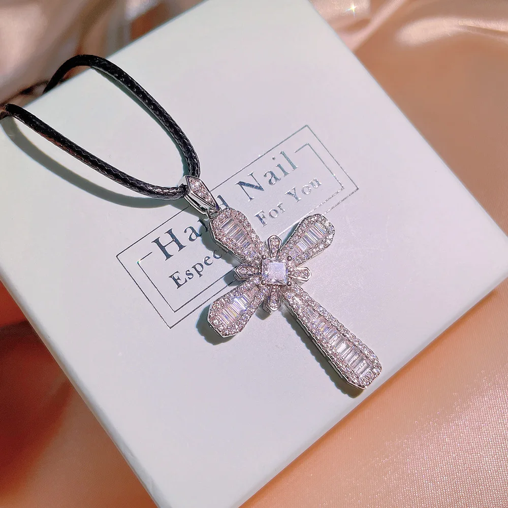 Exquisite White Zircon Cross Pendant Necklace Women\'s 925 Silver Geometric Cute/Romantic Chain Birthday Party Engagement Jewelry