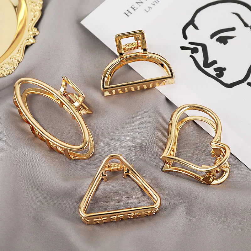 New Women Girls Cute Heart Hollow Geometric Gold Alloy Hair Claws Sweet Headband Hair Clips Hairpins Fashion Hair Accessories