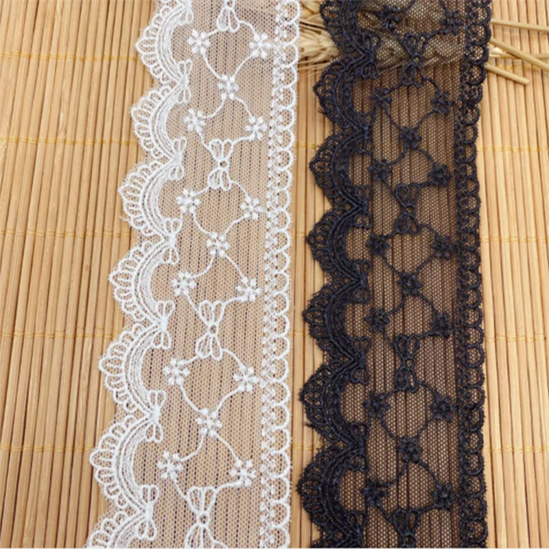 1 Yard Width:5.7cm Little Flowers and Bowknot Trimming Laces Ivory White/Black Embroidered Lace for Sewing Accessories(KK-609)