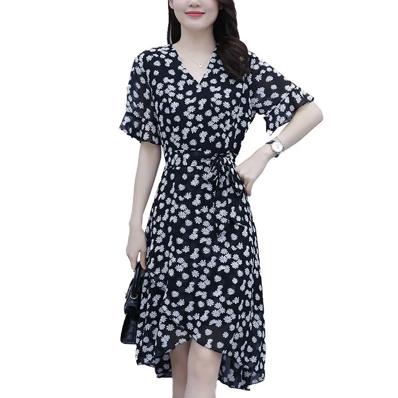 

2022 Summer Women's Chiffon Floral Dress Female Korean Fashion Fat mm Waist Slim V Neck Black Dresses Mujer Elegant Polka Dots