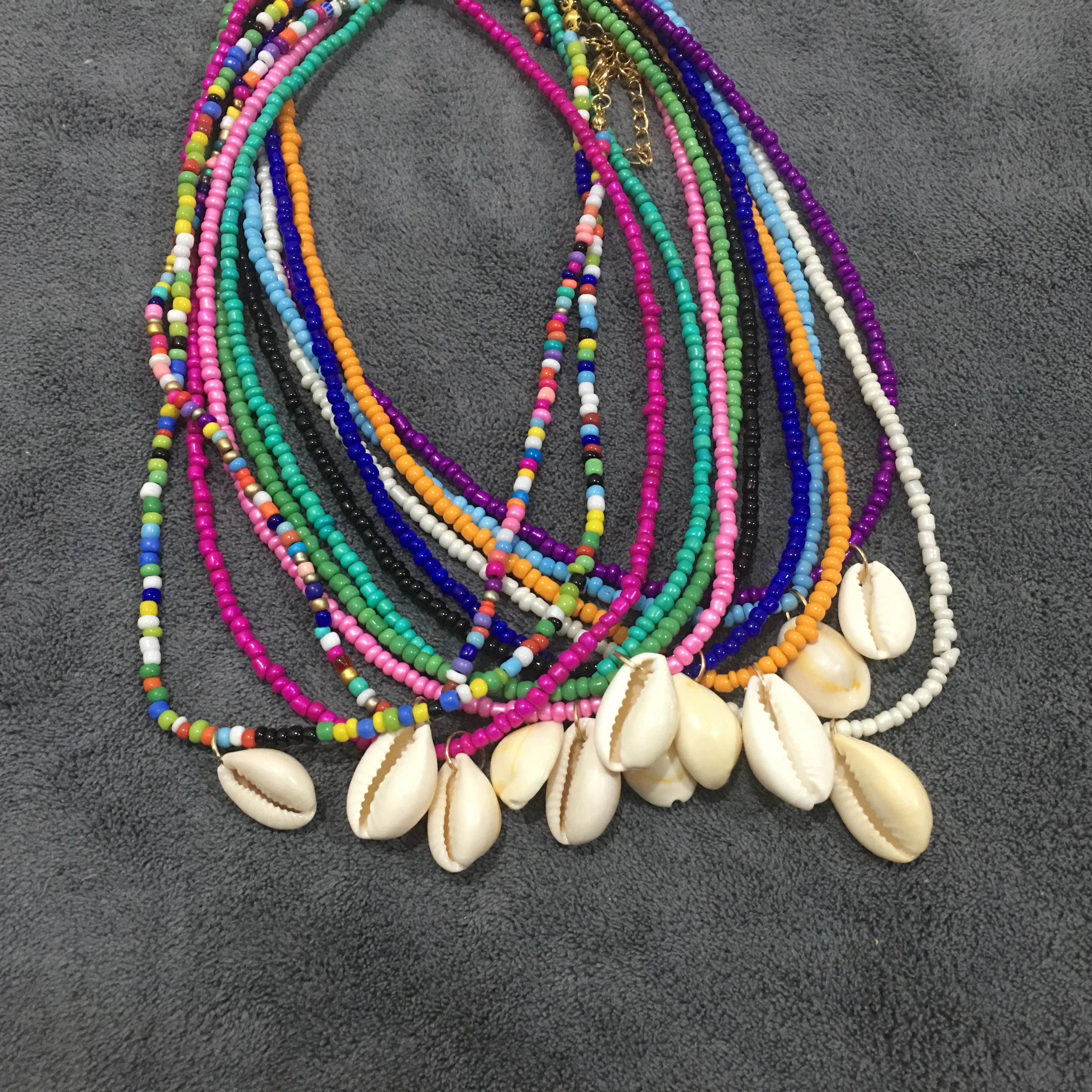 Simple Seed Beads shell Strand Necklace Women String Beaded Short shell Choker Necklace Jewelry 16 inches Chokers Necklace Gift