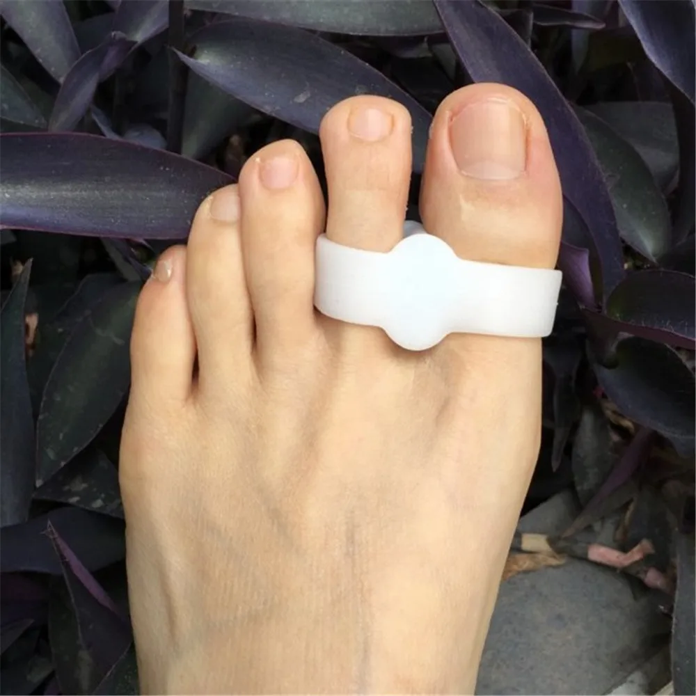 Toe Separator Silicone Gel Thumb Corrector Pad Bunion Toe Finger Straightener Protector Hallux Valgus Pain Relief Foot Care 2PCS