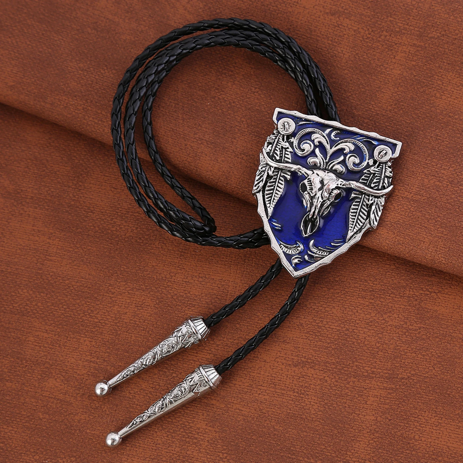 Vintage Cowboy Bull Head Alloy Mens Bolo Tie Leather Rope Long