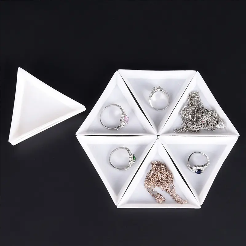 10pcs/lot White Containers Environmental PP Triangle Plate For Jewelry Beads Organizer  For Beads Display Plastic Tray Packaging