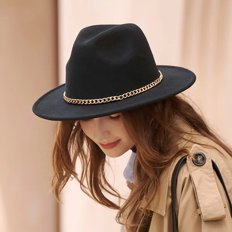 Fine Gold Chain Fedoras Hat For Women Men Classic black Feather Hat Luxury Fashion Hats Church Panama Autumn Fedoras Wide Brim