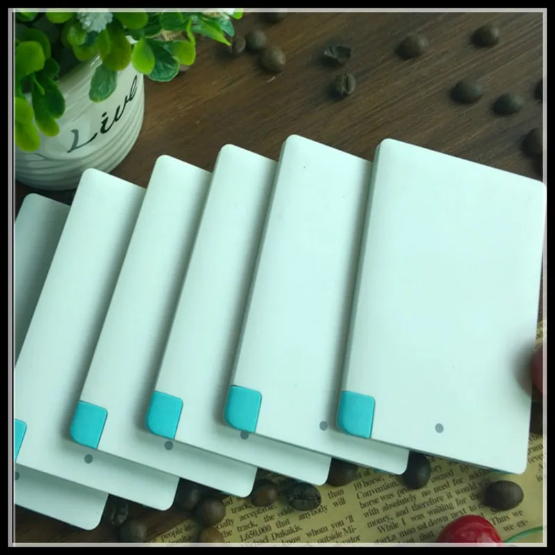 1 piece Card Shape Super Mini Portable Charger Slim Body Power bank 2500mAh powerbank polymer portable external Powerbank