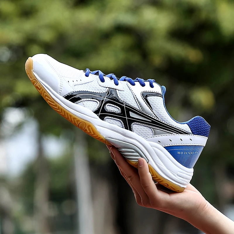 Spring Men Volleyball Shoes Student Training Shoes Competition Shoes Breathable Badminton Shoes Outdoor Non Slip Sneakers Men