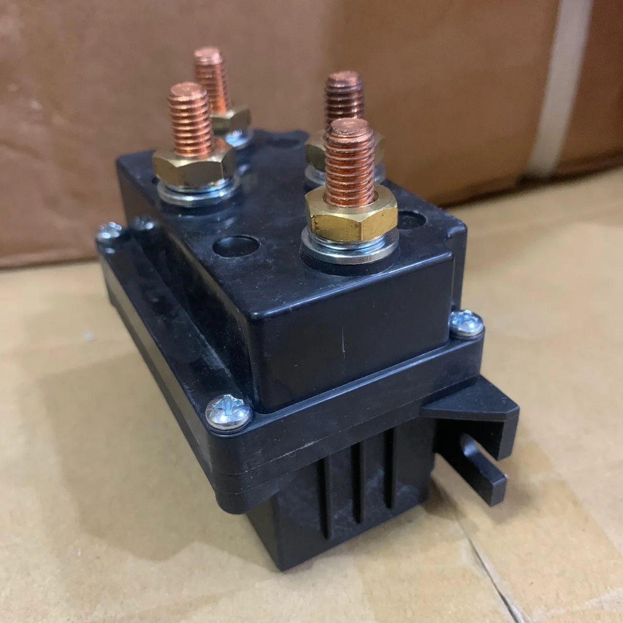 Electric winch relay 500A plug-in electromagnetic switch 12V 24V DC pure copper