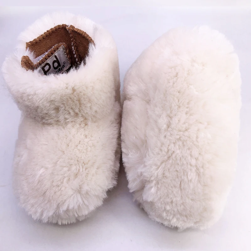 0-18M Newborn Infant Baby Girls Snow Boots Winter Warm Baby Shoes Solid Button Plush Ankle Boots