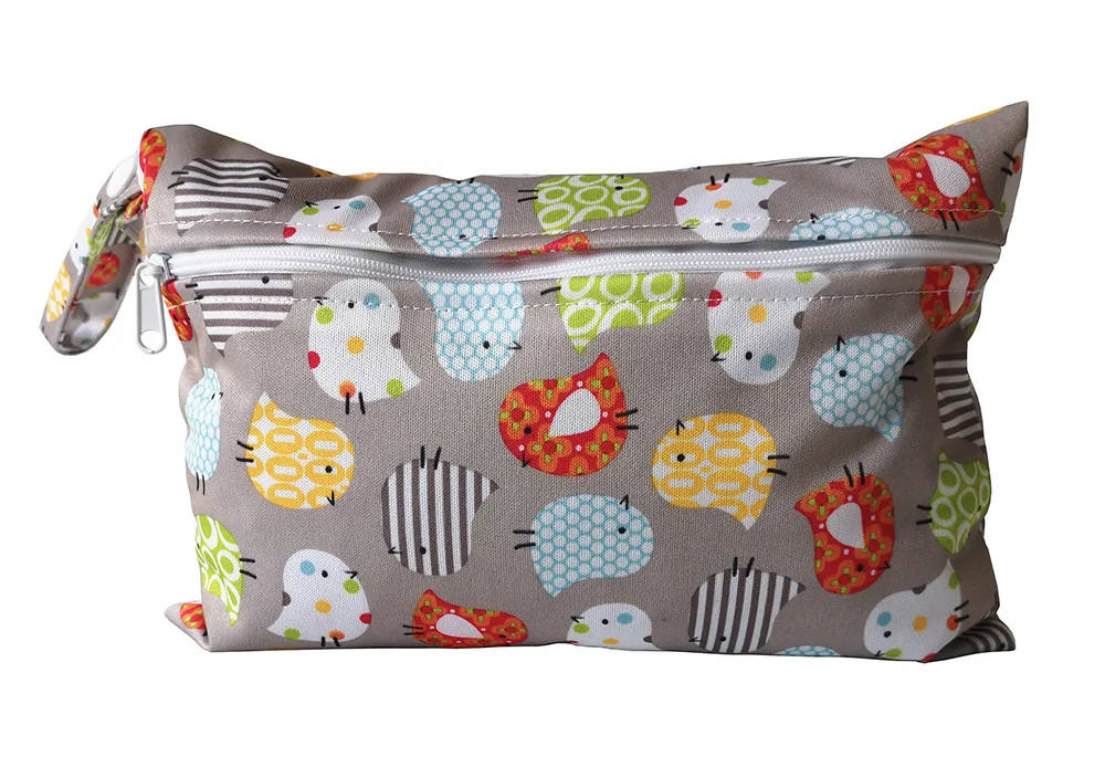 35 pattern NEW Size: 15*22.5CM Wetbags Washable Reusable Cloth diaper Nappies Bags Waterproof Swim Sport Travel Carry bag