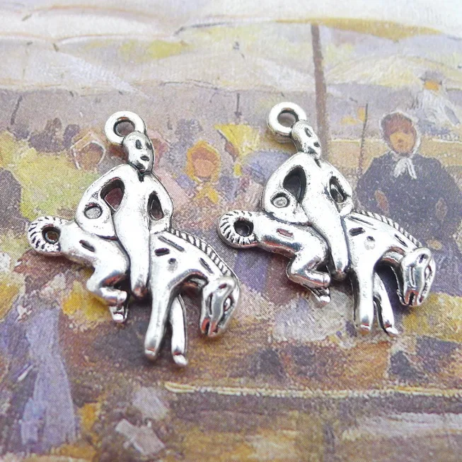 8pcs/Lot 21x28mm Rider Horse Alloy Charms Antique Silver Color Pendants for DIY Jewelry Making Charm