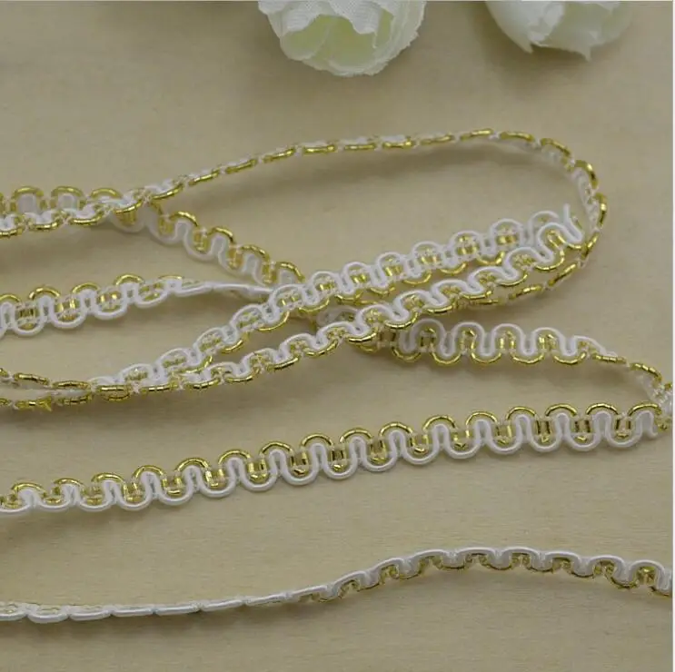 0.6CM di larghezza ricamo caldo fiore bianco pizzo tessuto Trim nastro cucito fai da te Applique colletto frangia mestiere matrimonio Guipure Decor