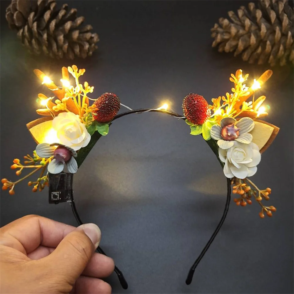 LED Luminous Deer Antler Hair Hoop Headband for Christmas Cute Elk Ear Berry Flower Headdress for Women Jewelry Glow At Night