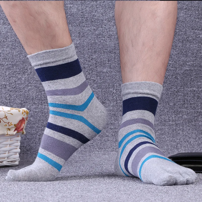 

10pcs = 5pair Mens Winter Cotton Toe Socks Striped Contrast Colorful Patchwork Men Five Finger Sock Free Size Basket Calcetines
