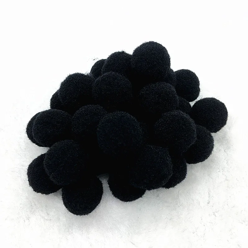 Nero Pompon 10/15/20/25/30mm Mini Fluffy Morbido Pom Poms Pompon Palla A Mano giocattoli per bambini Decorazione di Cerimonia Nuziale di Cucito FAI