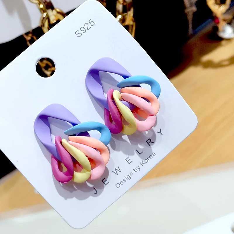 2022 Candy Color Arylic Earrings Summer Trendy Women Earrings Colored Simple Claw Earring Girls Macaron Color Cute Chain Earring