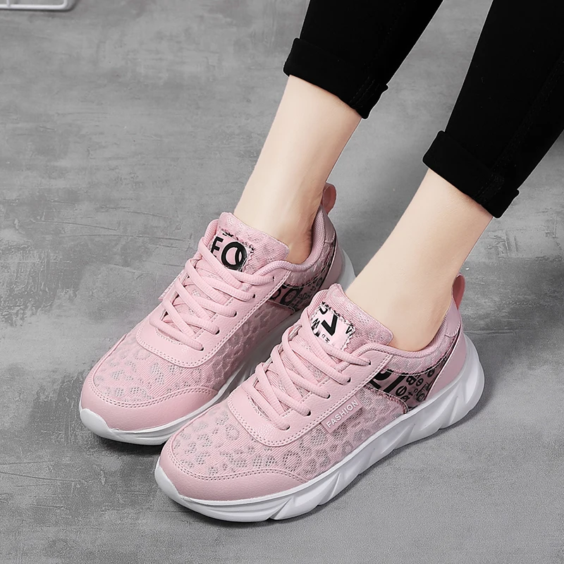 

2021 New Brand Women Tennis Shoes Mesh Breathable Sneakers Lace-up Female Sport Shoes Fitness Walking Jogging Athletic Footwear