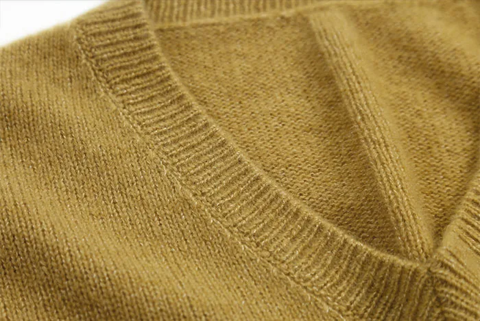 Autumn and winter Medium length Cashmere sweater Women\'s V-Neck Solid Cashmere Sweater Sweater Pullover Clothes