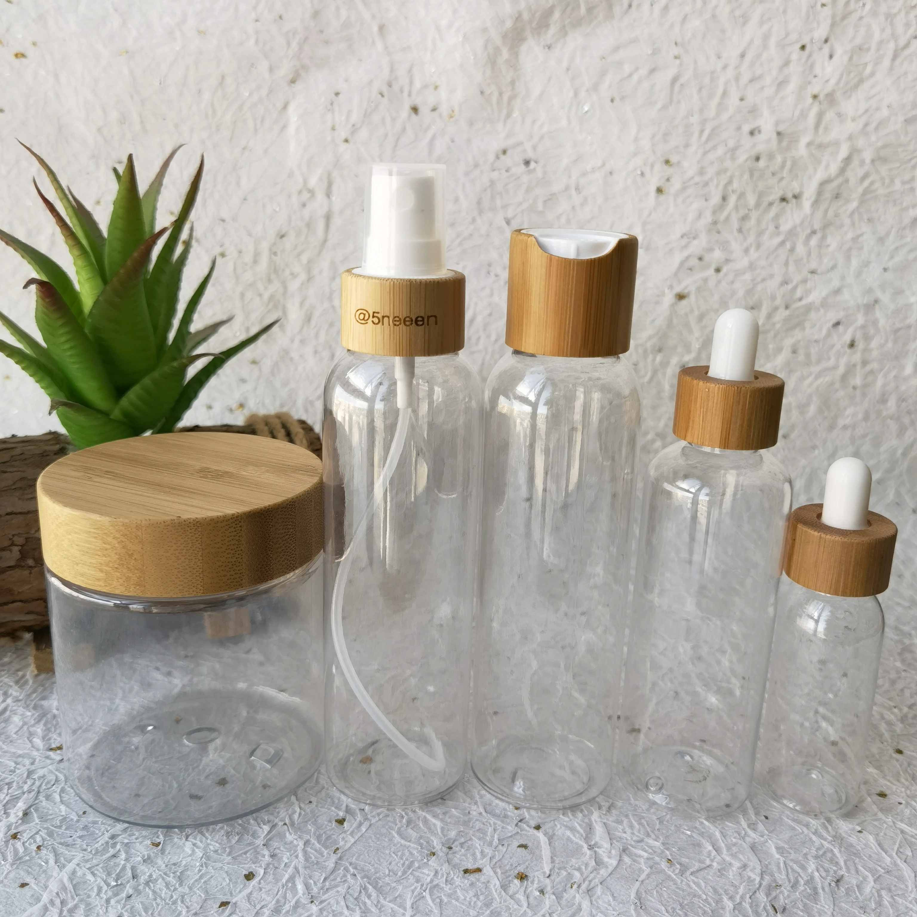 

Clear Plastic Refillable Bottles With Bamboo Spray Lid Portable Empty Cosmetic Container Shampoo Lotion Travel Cream Jars