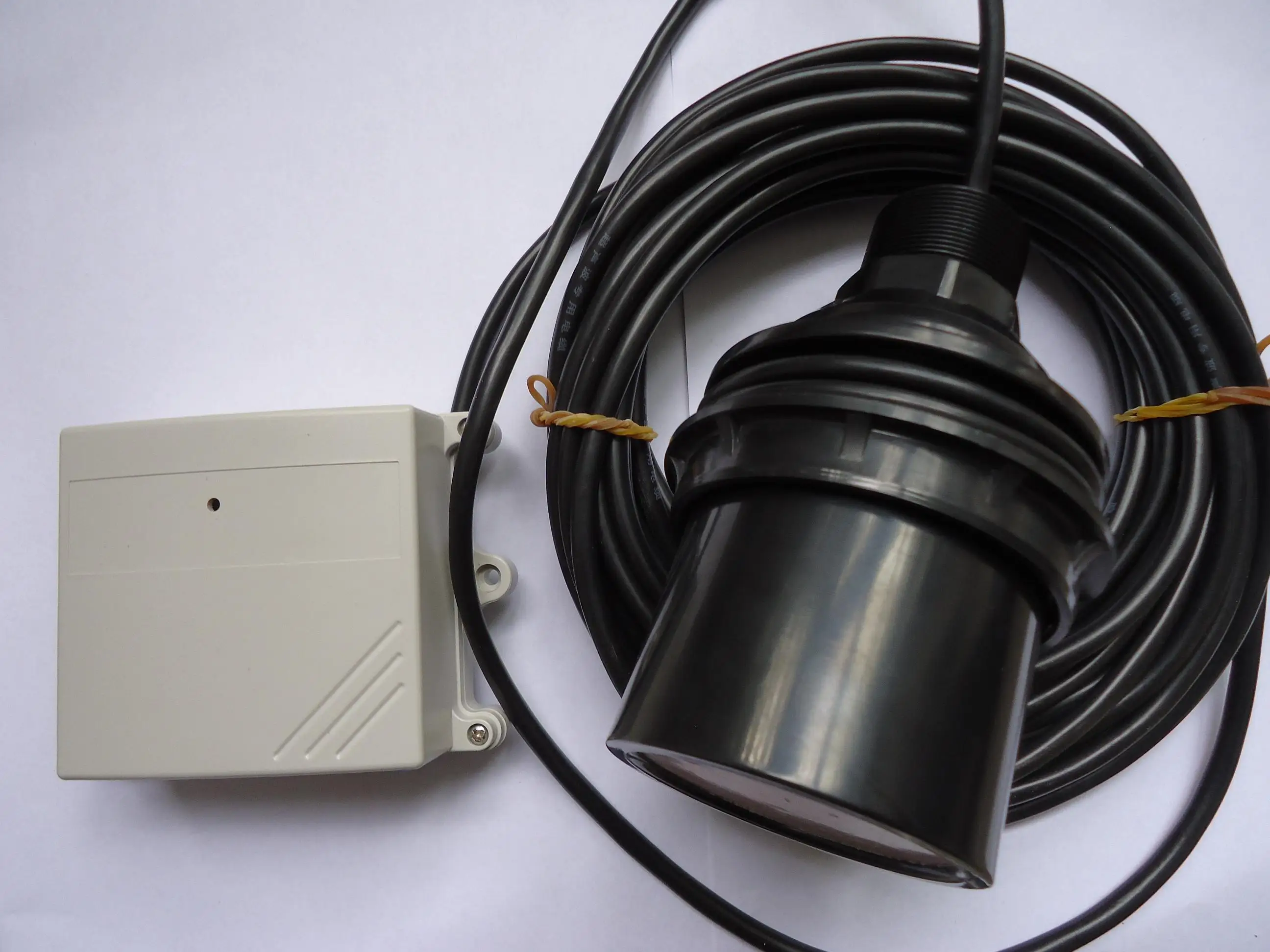 

20m Large Range/long Distance Waterproof Ultrasonic Ranging Module/sensor