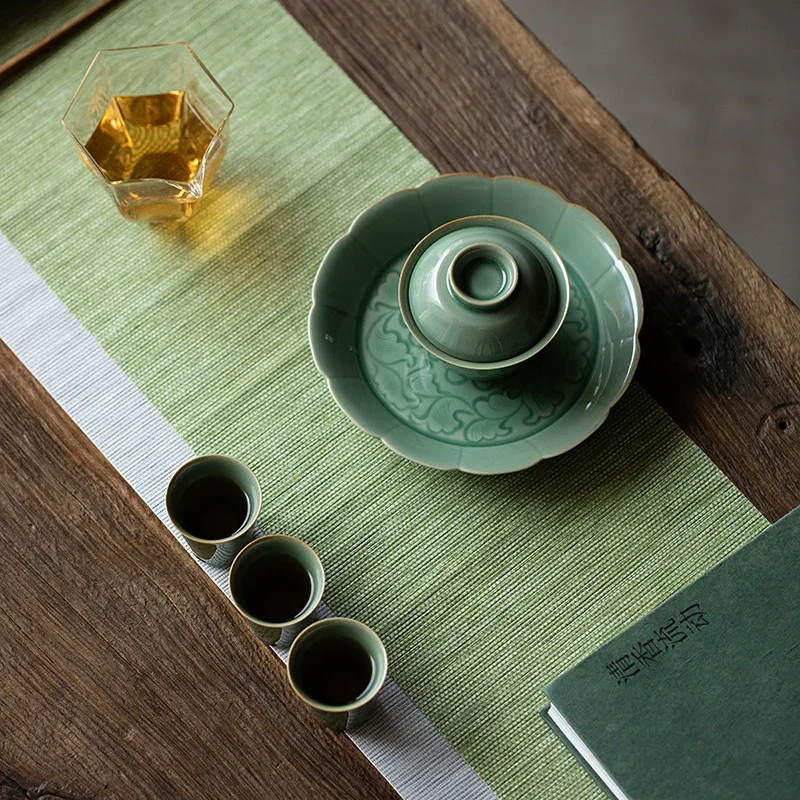 Yue Kiln Celadon Pure Manual Relief Lotus Pot Ceramic Bearing Household Ceramic Dry Bubble Plate Kung Fu Tea Set Accessories