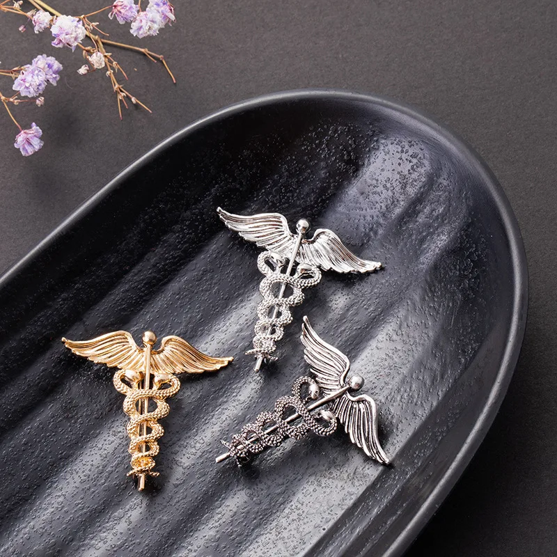 Alloy Brooch Vintage Lapel Pin  Angel Wing Brooch Pin Fashion High Quality Best Gift for Birthday Festival HSJ88