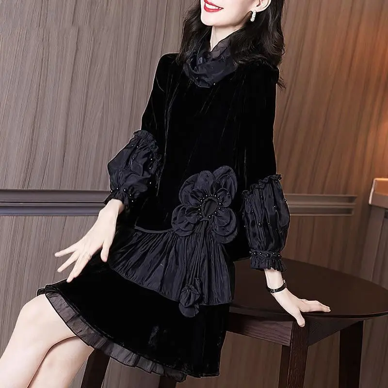 

2023 Spring And Autumn New Women's Hepburn Style Little Black Dress Foreign Gold Velvet Dress