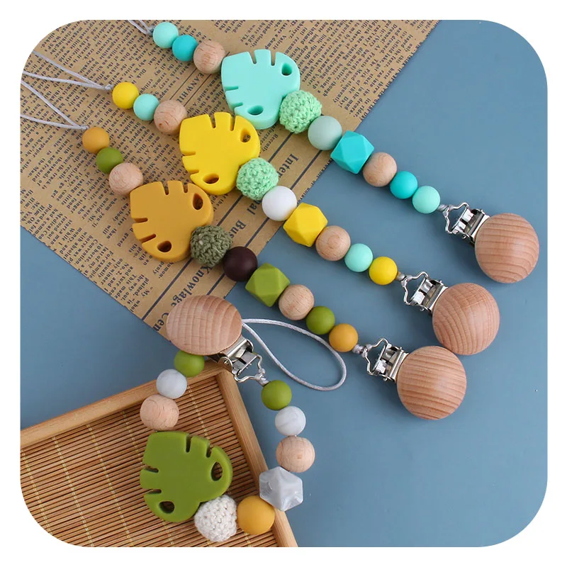 Eco-friendly Beech Wooden Pacifier Clips Holder Leaf Nipple Holder Clips Newborn Baby Shower Gift Bebes  Baby Accessories