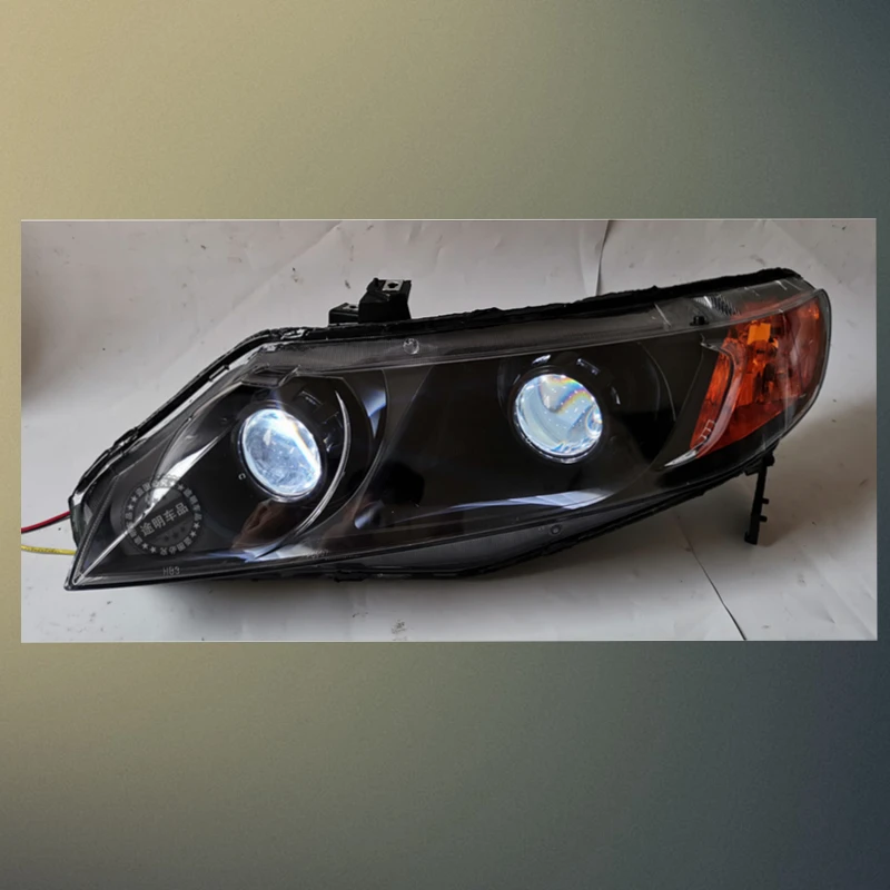 Suitable for Honda 8th generation Civic headlight assembly modification double-lens LED daytime running light angel eye hernia l