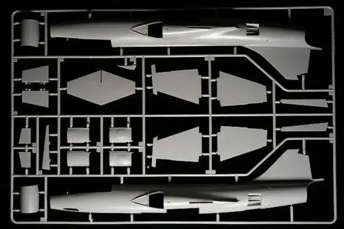 KINETIC K48093 1/48 F-104G/S ASA/M Starfighter Italian Air Force model kit