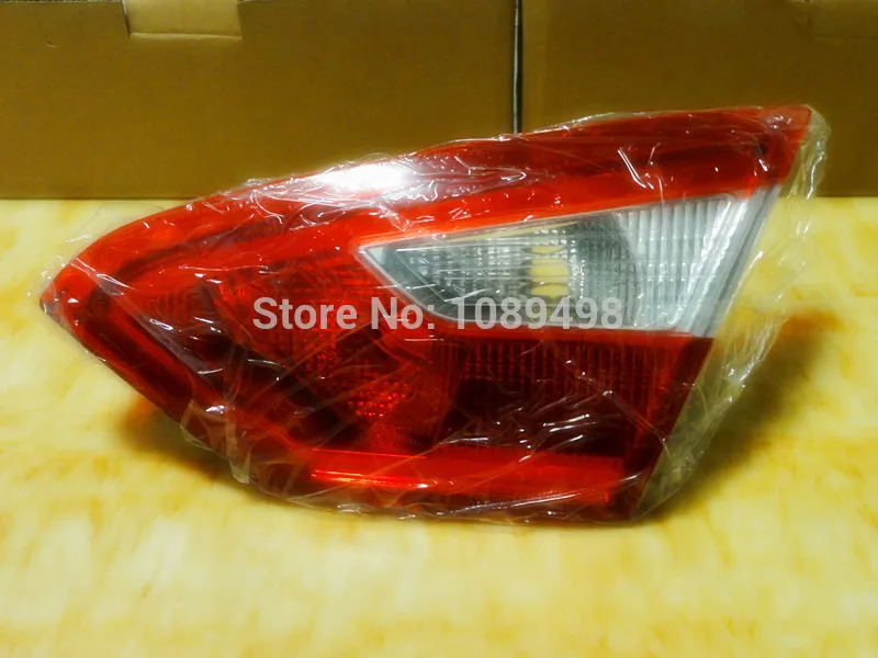 

1 PC RH BM51-13602-A Without Bulb tail light rear lamp inner passenger side for Ford Focus 3 2012-2014