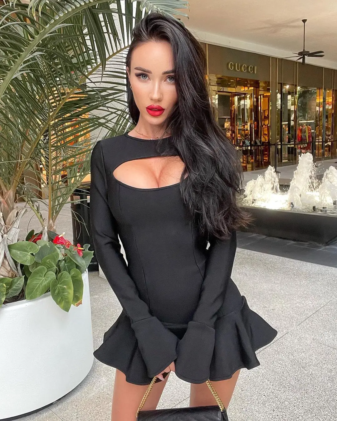 

High Quality Autumn New White Sexy Butterfly Sleeve Hollow Out Mini Bandage Dress Vintage Women Sexy Cocktail Night Club Party D
