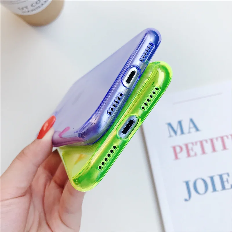حافظة هاتف ملونة نيون لهاتف آيفون 17 Air 16 15 14 13 12 Mini 11 Pro Max Plus غطاء شفاف ناعم من البولي يوريثان الحراري Funda
