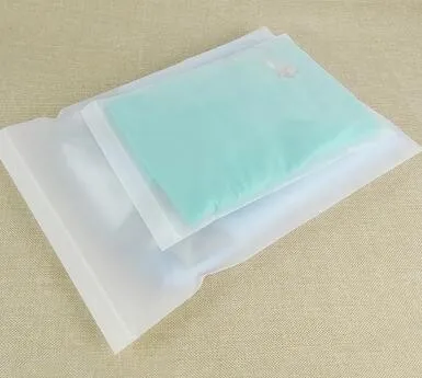 

100pcs/lot 12 Sizes White Zipper Lock frosted plastic bags for clothing, T-Shirt , Skirt retail packaging item ziplock bags