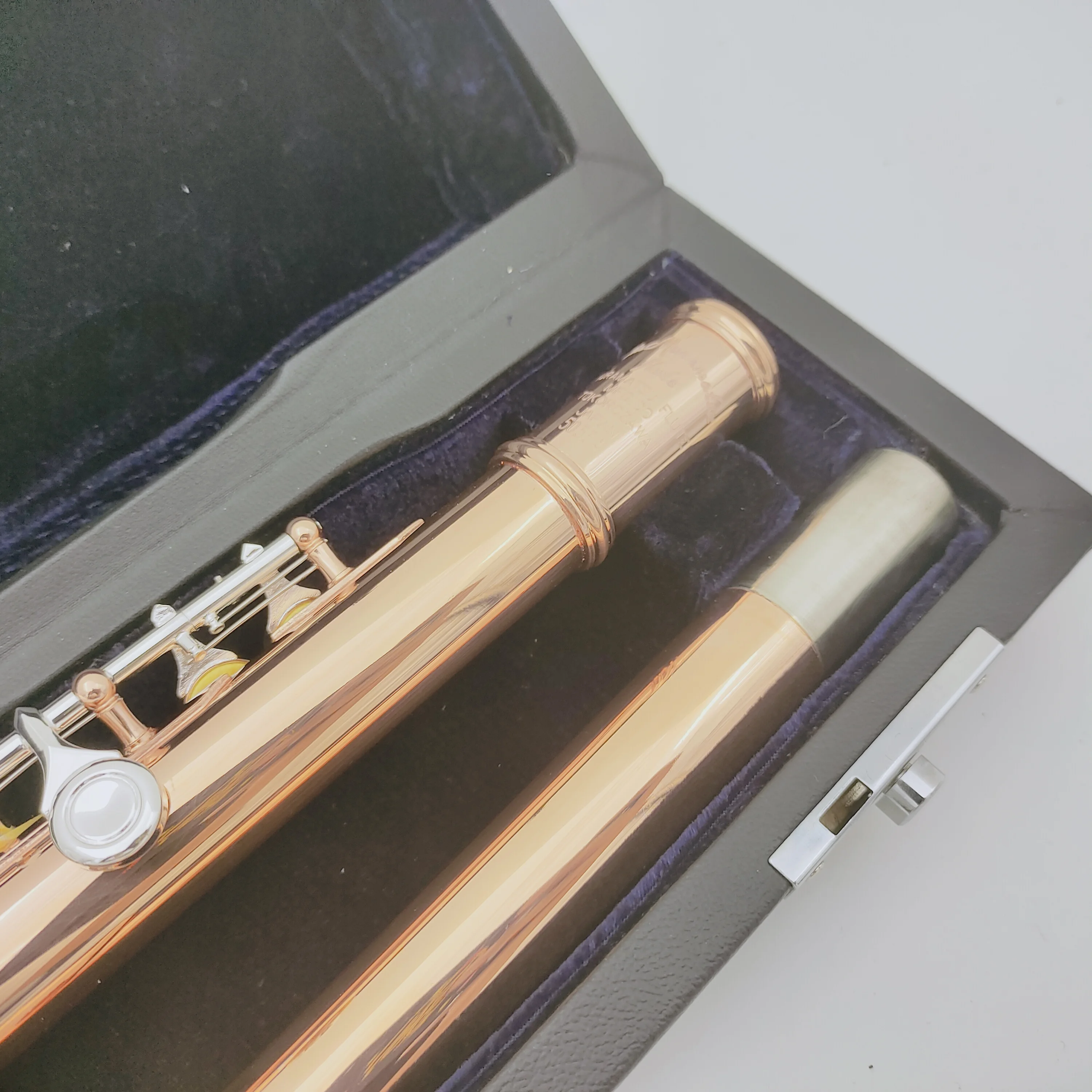 Beautiful Gold Lacquer Muramatsu Flute Closed Holes Split E Brand 16 Keys Musical Instrument Flute With Case