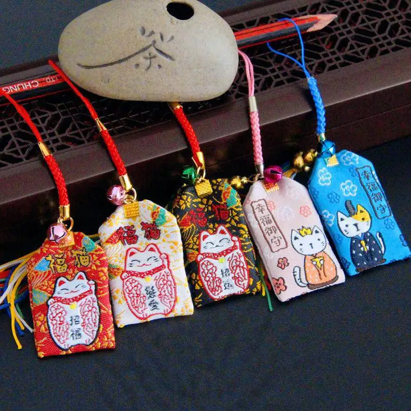 Japanese Style Lucky Cat Amulet KeyChains Bless With Safeness Key Chains Cute Omamori Pendant Charm Keyrings Couple Gift image 5