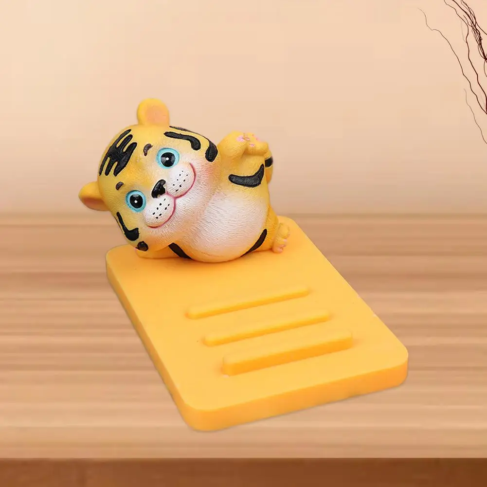 Tiger Cellphone Holder Cute Tiger Phone Mount Desktop Ornament 2022 Chinese Tiger New Year Lucky Zodiac Blessing Souvenir Gift F