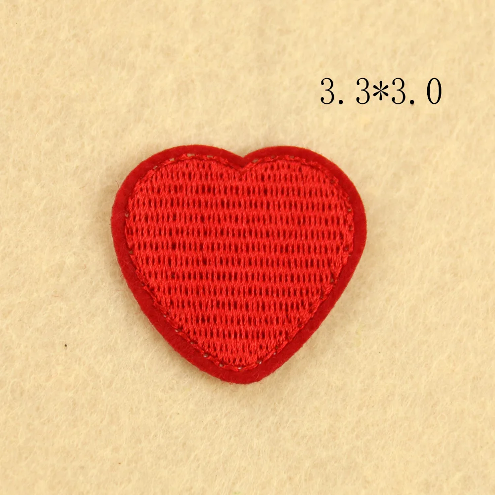 1PCS Red Hearts Embroidered Patches Sew Iron On Embroidery Badges For Bag Jeans Hat T Shirt DIY Appliques Craft Decoration