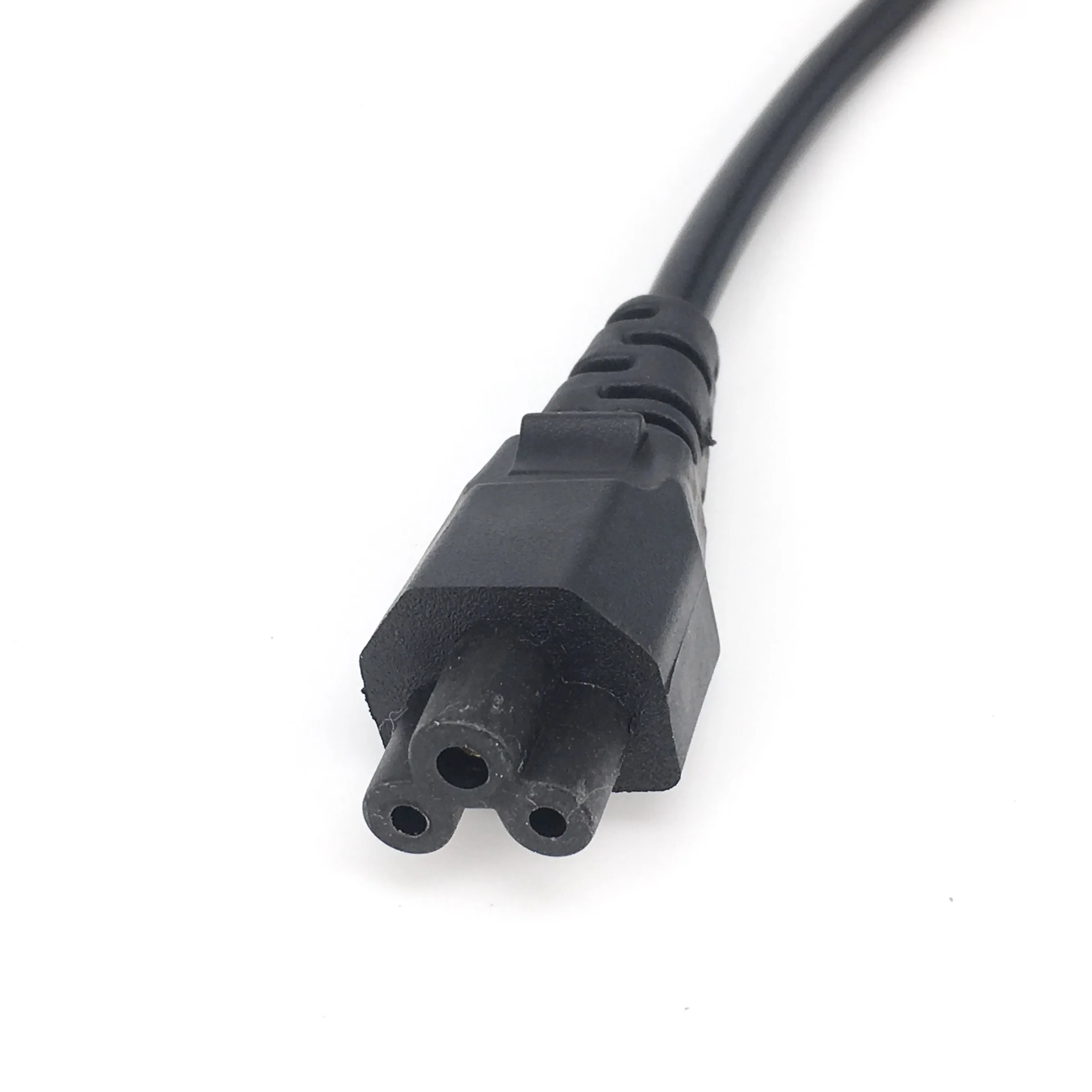 سلك طاقة التوصيل للنساء ، قابس Schuko CEE7/16 إلى IEC 320 C5 كابل طاقة Micky للحصول على مصدر إمداد الطاقة محمول ، سلك محول كهرباء VDE قصير