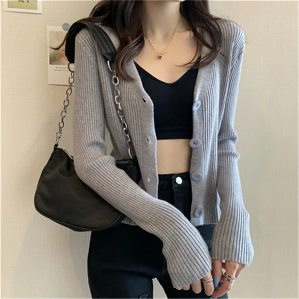 Single Breasted Solid Crop Top V-Neck Females Leisure Elegant Trendy Sweet Simple Design Outwear New Women Cardigan Sweater