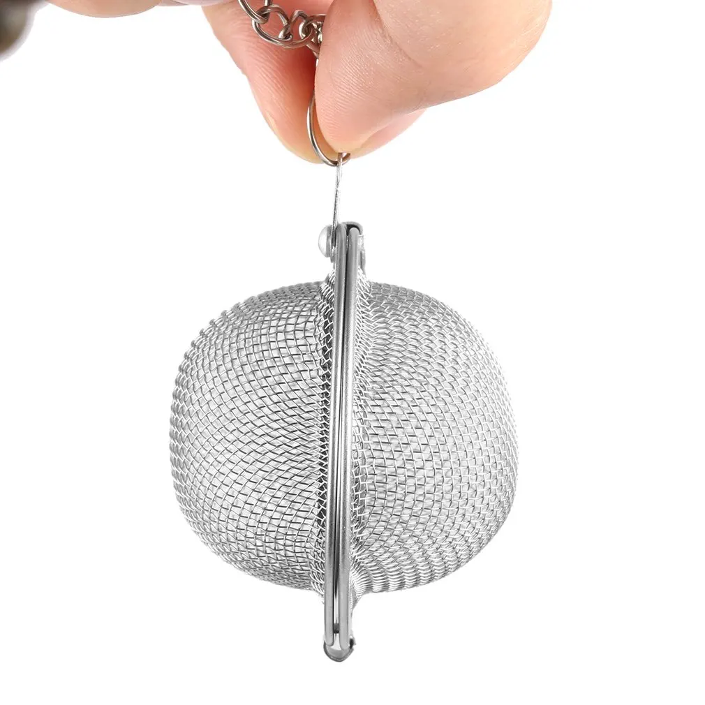 Hot 4.5/ 5cm Stainless Steel Tea Infuser Sphere Locking Spice Tea Ball Strainer Mesh Infuser Tea Filter Strainers Kitchen