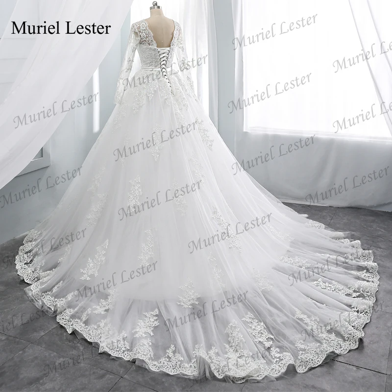 Elegant A Line Wedding Dresses Customized Lace-Up Designer Long Sleeves Appliqued Bridal Gowns Formal Party Bride Marriage Dress