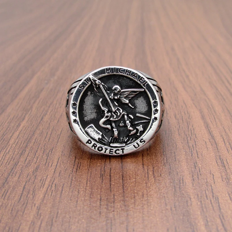 خمر 316L الفولاذ المقاوم للصدأ سانت مايكل حماية الولايات المتحدة خواتم تعويذة شخصية دينية أسطورة الصليب الدائري