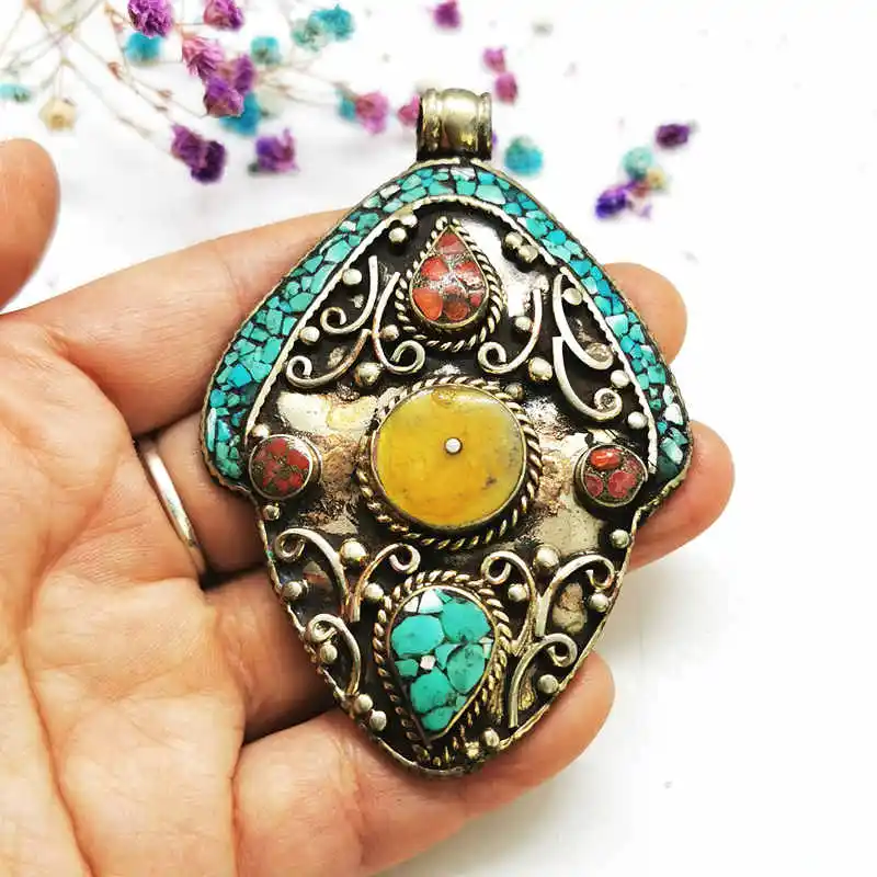 Vintage Metal Pendant Tibetan Jewelry Copper Inlay Colorful Stone Big Pendants TBP519