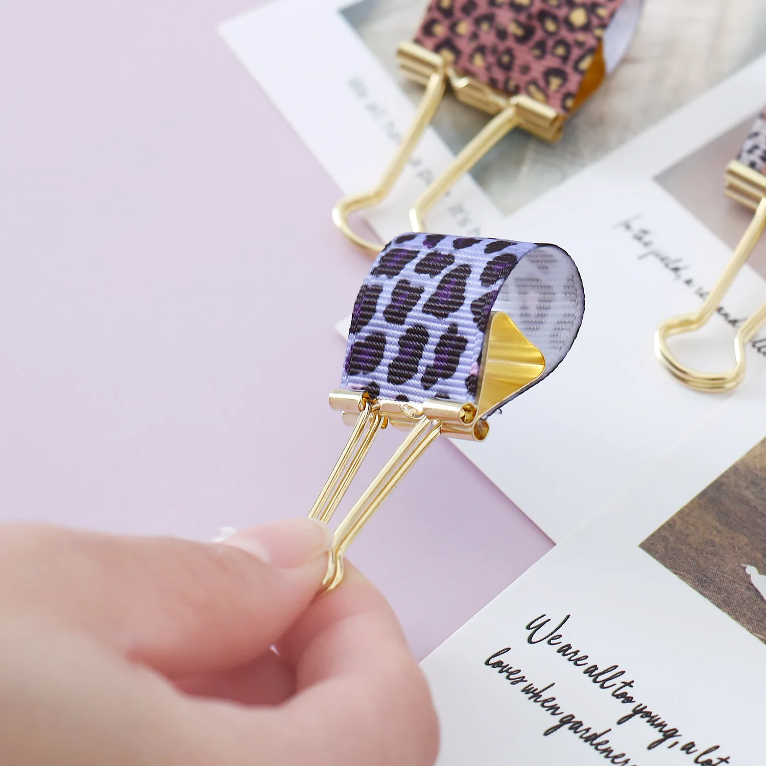 

Симпатичные леопардовые металлические офисные школьные зажимы Domikee, лот, органайзер для документов для студенток, зажимы для записей, канцелярские принадлежности, 4 шт.