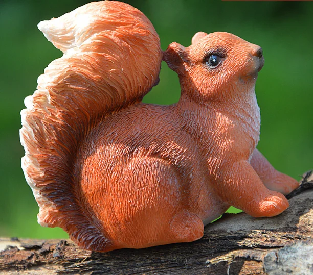 resin mini similation squirrel Miniature desktop craft micro landscape DIY sculpture ornament home garden grass decoration a0097