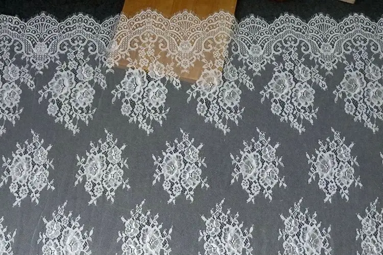 1 Piece=1.5*3 Meters width 1.5 meters, length 3 meters eyelash chantilly lace fabric! Quality wedding  fabric